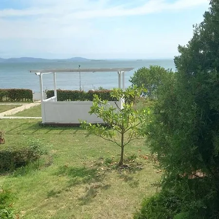 Direkt Am Pool דירה פומורי