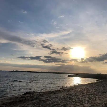 Direkt Am Pool דירה פומורי