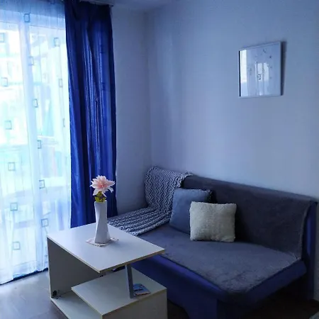 Direkt Am Pool * Поморие