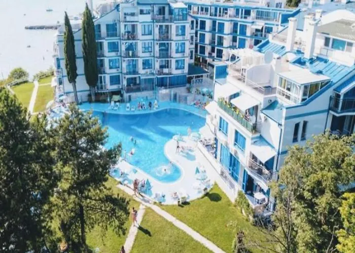 Direkt Am Pool * Pomorie